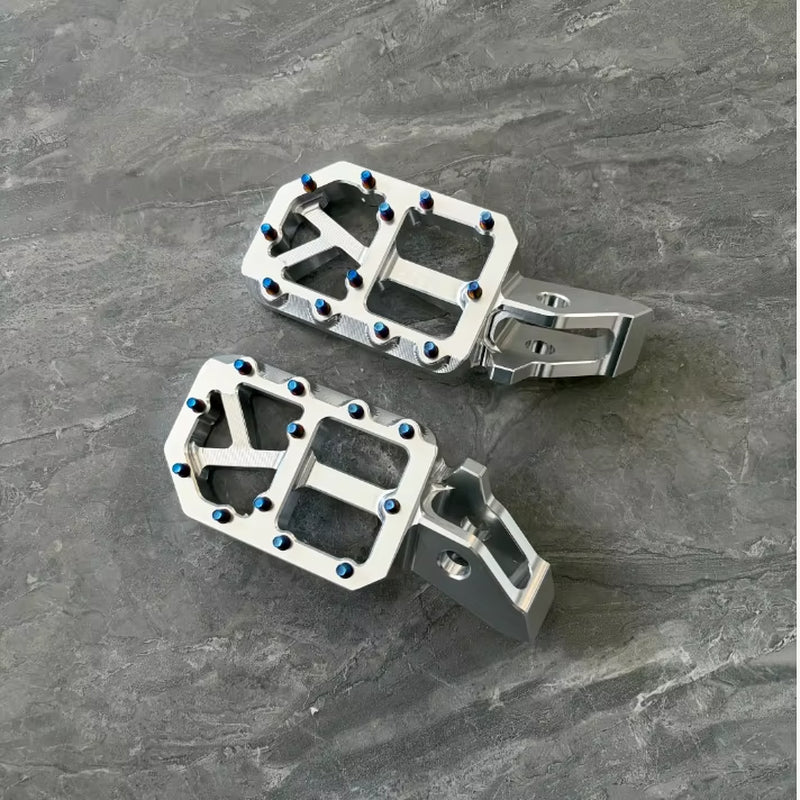 KYZ CNC Aluminum Foot Pegs Pedal Upgrade Parts Sur-Ron Light Bee X Talaria MX3 MX4 Segway X160 X260 Electric Dirt Bike off Road